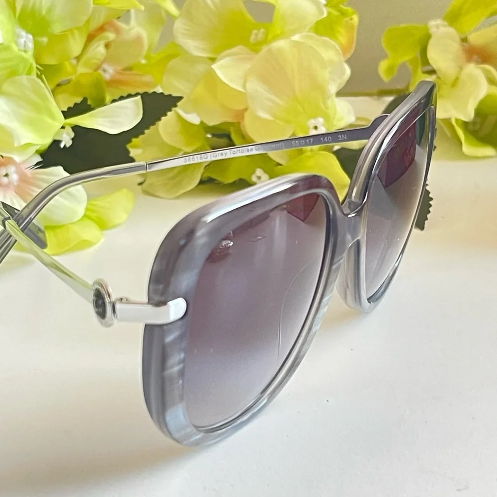 Coach Elegant grey /blue  Sunglasses - Picture 4 of 8